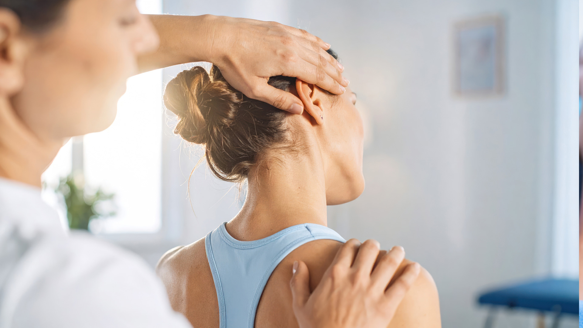 Osteopathie: Behandlung im Kopf- und Nackenbereich